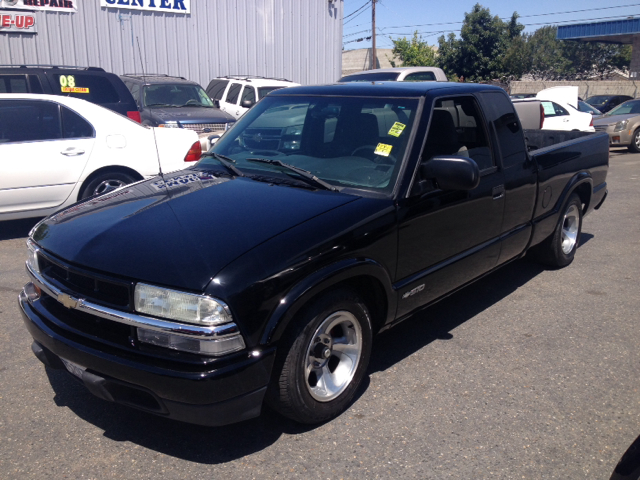 2002 Chevrolet S10 Unknown