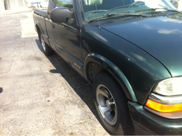 2002 Chevrolet S10 Unknown