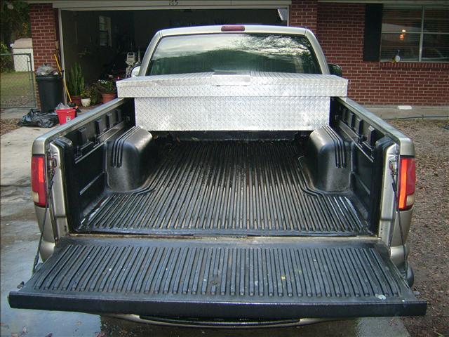 2002 Chevrolet S10 Unknown