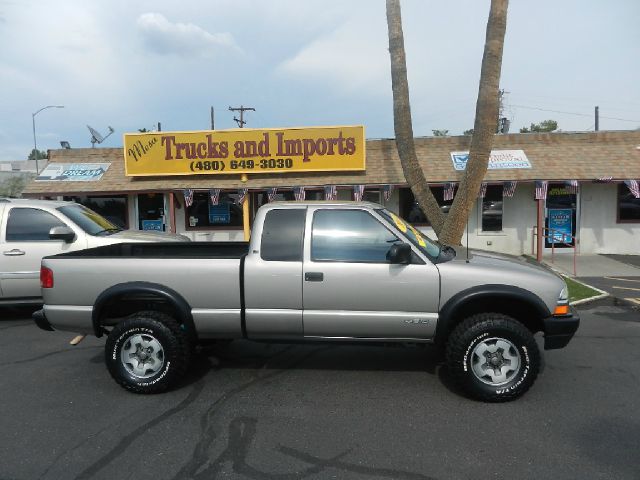 2002 Chevrolet S10 Handicap Lift And Control Leg 1 Owner