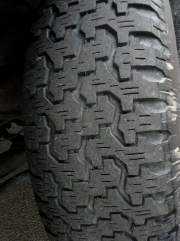 2002 Chevrolet S10 C300 Luxury Sedan 4D