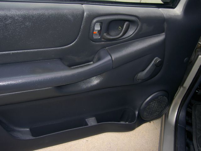 2002 Chevrolet S10 4wd