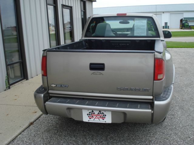 2003 Chevrolet S10 C300w