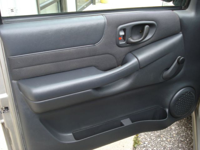 2003 Chevrolet S10 C300w