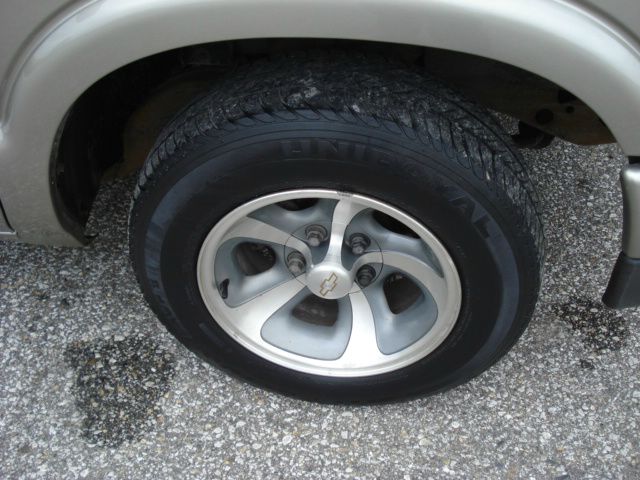 2003 Chevrolet S10 C300w