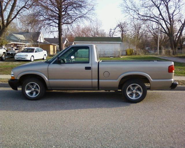 2003 Chevrolet S10 Unknown