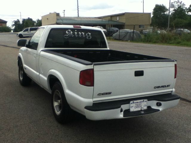 2003 Chevrolet S10 C300w