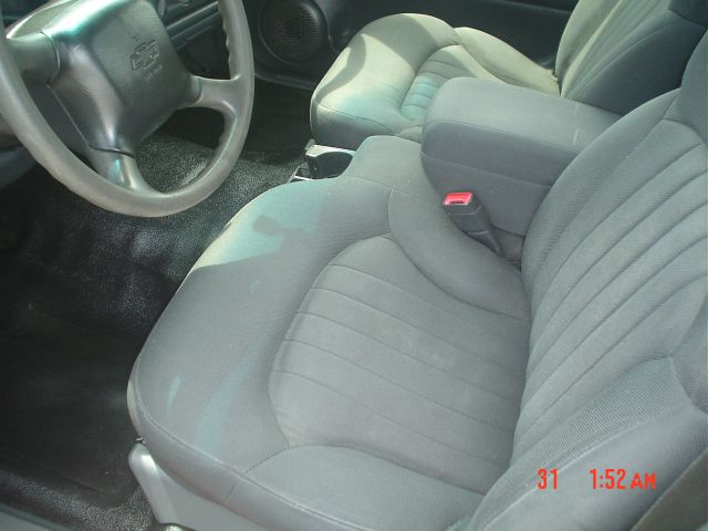 2003 Chevrolet S10 Short Box Standard