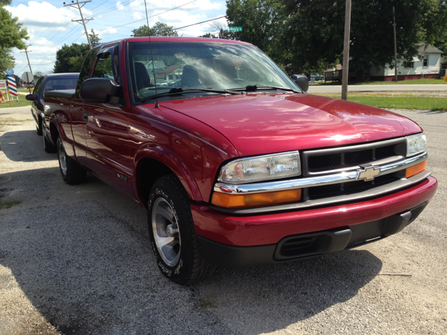 2003 Chevrolet S10 4dr Sdn Auto GLS w/XM