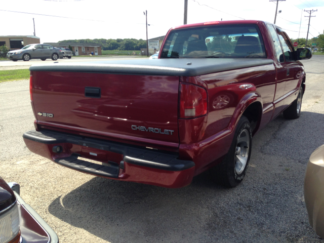 2003 Chevrolet S10 4dr Sdn Auto GLS w/XM