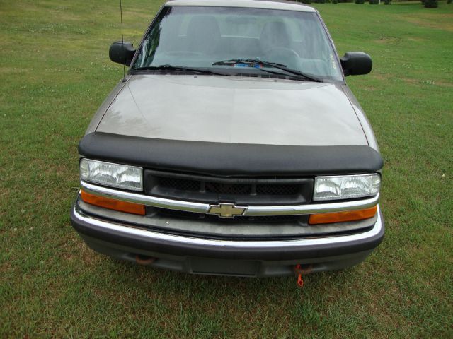 2003 Chevrolet S10 Handicap Lift And Control Leg 1 Owner