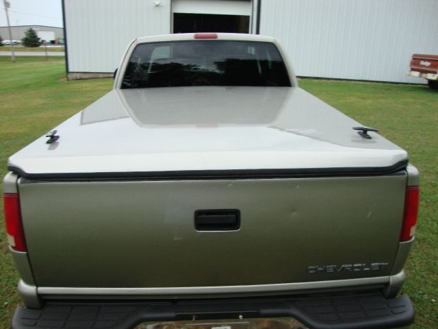 2003 Chevrolet S10 Handicap Lift And Control Leg 1 Owner