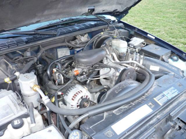 2003 Chevrolet S10 Base
