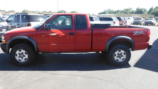 2003 Chevrolet S10 Handicap Lift And Control Leg 1 Owner