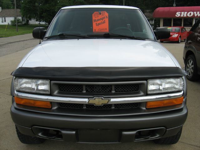 2003 Chevrolet S10 Handicap Lift And Control Leg 1 Owner