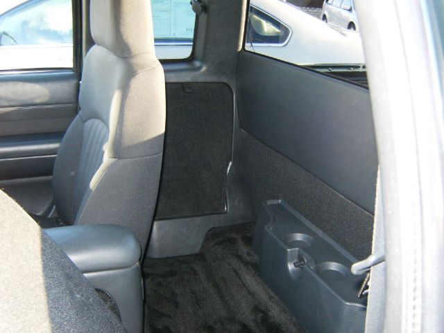 2003 Chevrolet S10 Handicap Lift And Control Leg 1 Owner