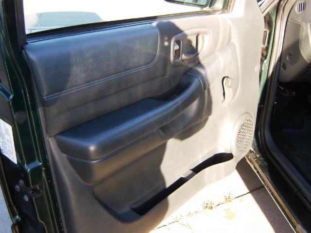 2003 Chevrolet S10 Handicap Lift And Control Leg 1 Owner