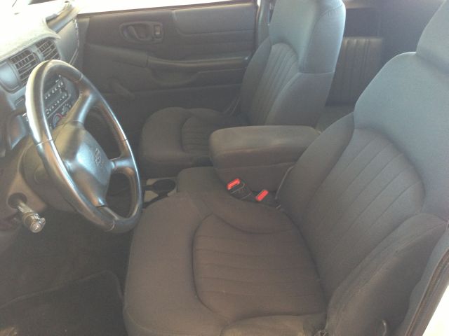 2003 Chevrolet S10 4dr Sdn Auto GLS w/XM