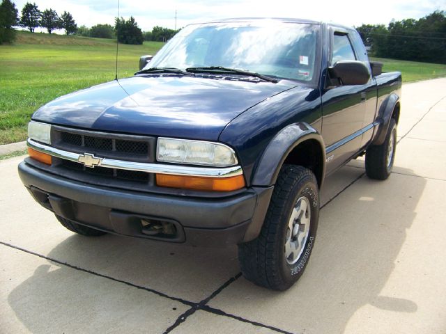 2003 Chevrolet S10 3.5 SE Coupe