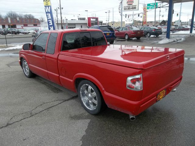 2003 Chevrolet S10 4dr Sdn Auto GLS w/XM