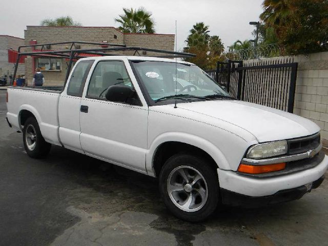 2003 Chevrolet S10 4dr Sdn Auto GLS w/XM