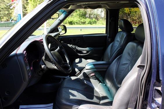 2003 Chevrolet S10 Unknown