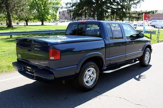 2003 Chevrolet S10 Unknown