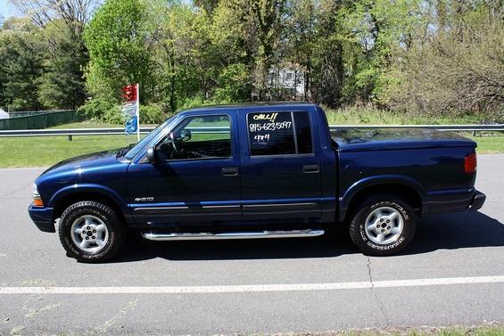 2003 Chevrolet S10 Unknown