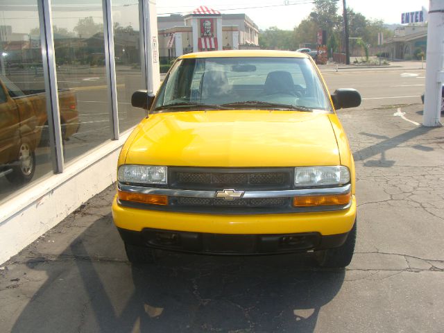 2003 Chevrolet S10 Handicap Lift And Control Leg 1 Owner