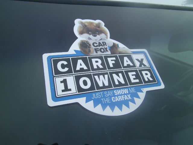 2003 Chevrolet S10 C300 Luxury Sedan 4D