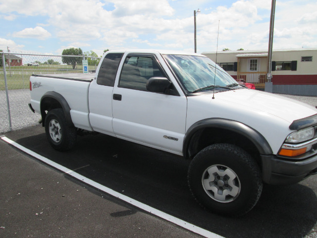 2003 Chevrolet S10 Signature Premium