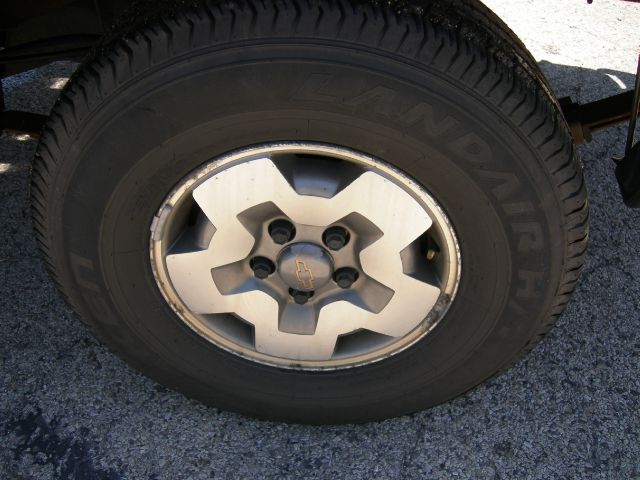 2003 Chevrolet S10 Handicap Lift And Control Leg 1 Owner