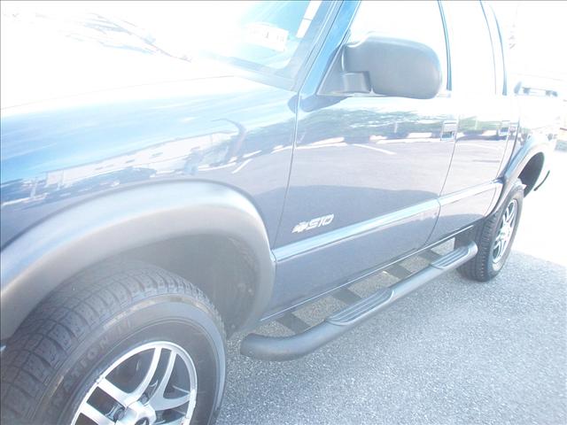 2004 Chevrolet S10 XLT 4.0L 2WD
