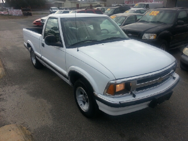 1996 Chevrolet S10 Pickup Supercrew-short-limited-nav-22 INCH Rims-1 Owner