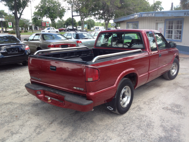 2003 Chevrolet S10 Pickup 4dr Sdn Auto GLS w/XM