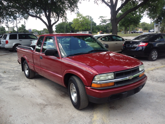 2003 Chevrolet S10 Pickup 4dr Sdn Auto GLS w/XM