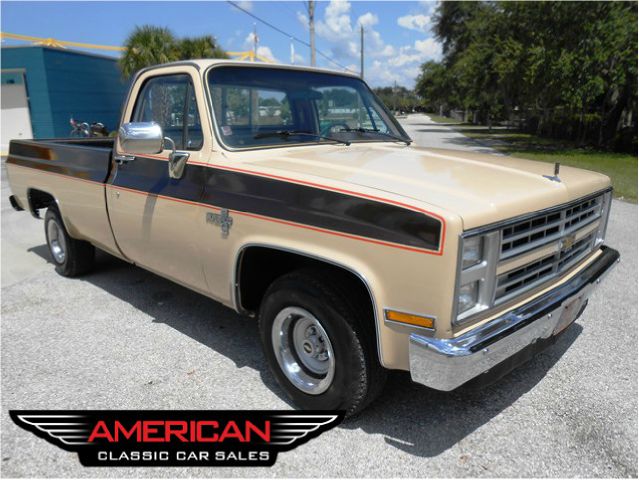 1985 Chevrolet Silverado W/leather