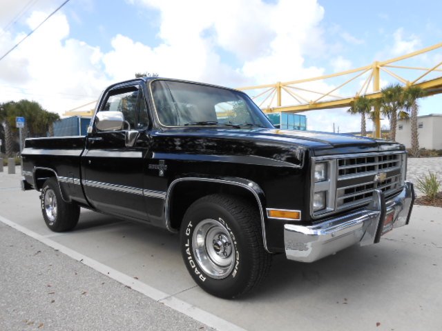 1985 Chevrolet Silverado Unknown