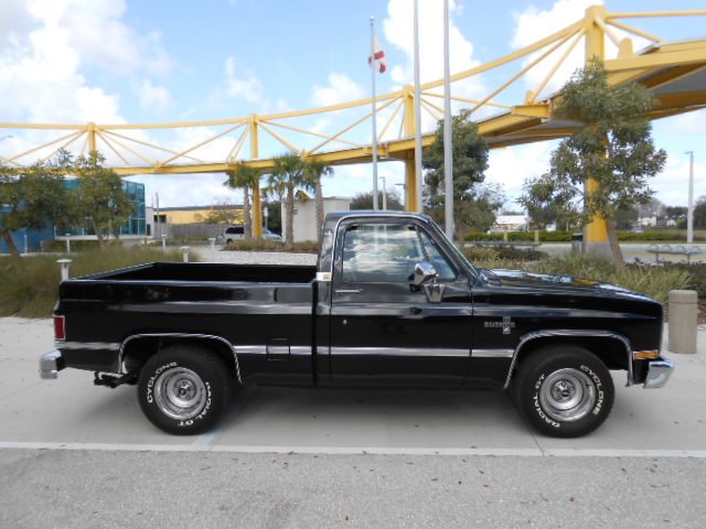 1985 Chevrolet Silverado Unknown