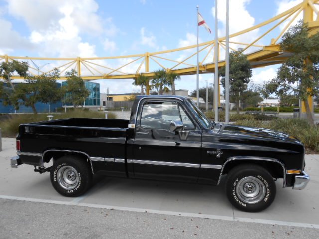 1985 Chevrolet Silverado Unknown