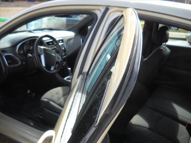 2011 Chrysler 200 3.5
