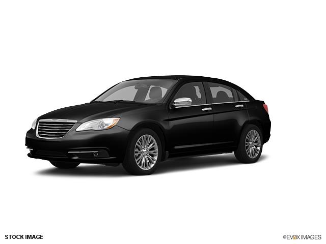 2011 Chrysler 200 HO SE