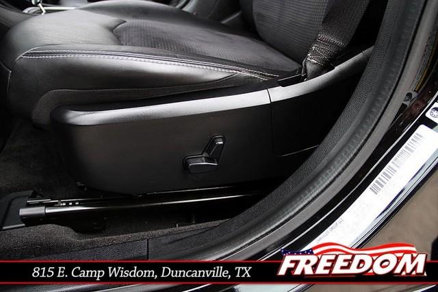 2011 Chrysler 200 Unknown