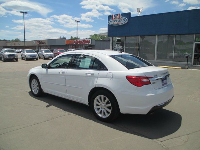 2011 Chrysler 200 3.5