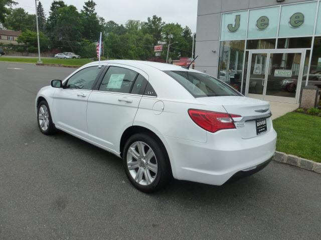 2011 Chrysler 200 3.5