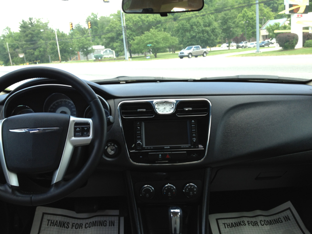 2011 Chrysler 200 3.5