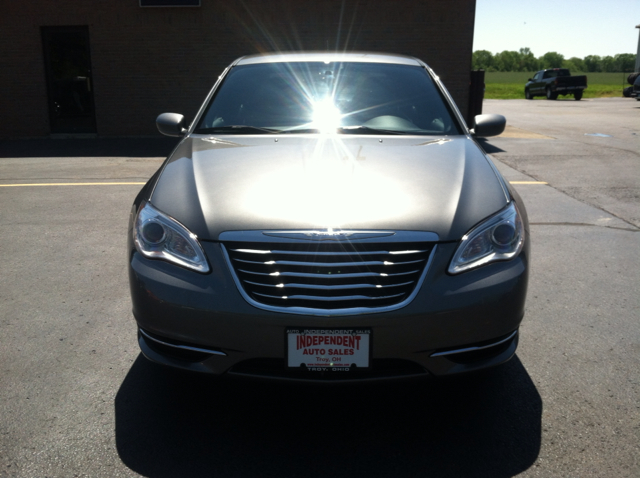 2012 Chrysler 200 Elk Conversion Van