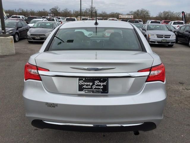 2012 Chrysler 200 ST SLT SXT Power Wagon Lar