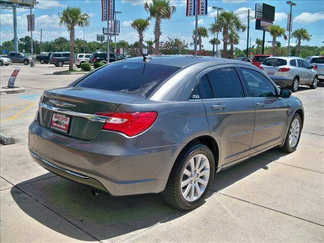 2012 Chrysler 200 RX 35