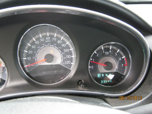 2012 Chrysler 200 Unknown